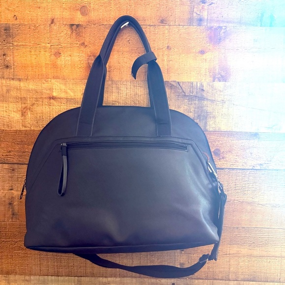 Lululemon Yin Time Work/Gym/Travel Bag - Picture 4 of 16
